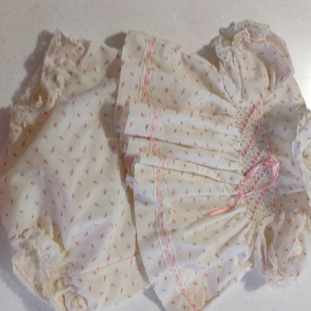 Vintage cradletogs